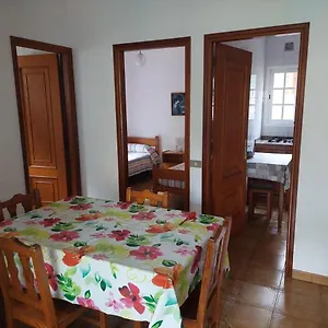 apartamentos-yasmina.in-canary-islands.com/